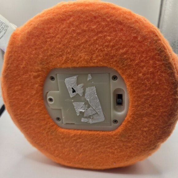 2011 Hallmark Halloween Skeleton Plush Hokey Pokey Glows in Dark 10" - Picture 7 of 7